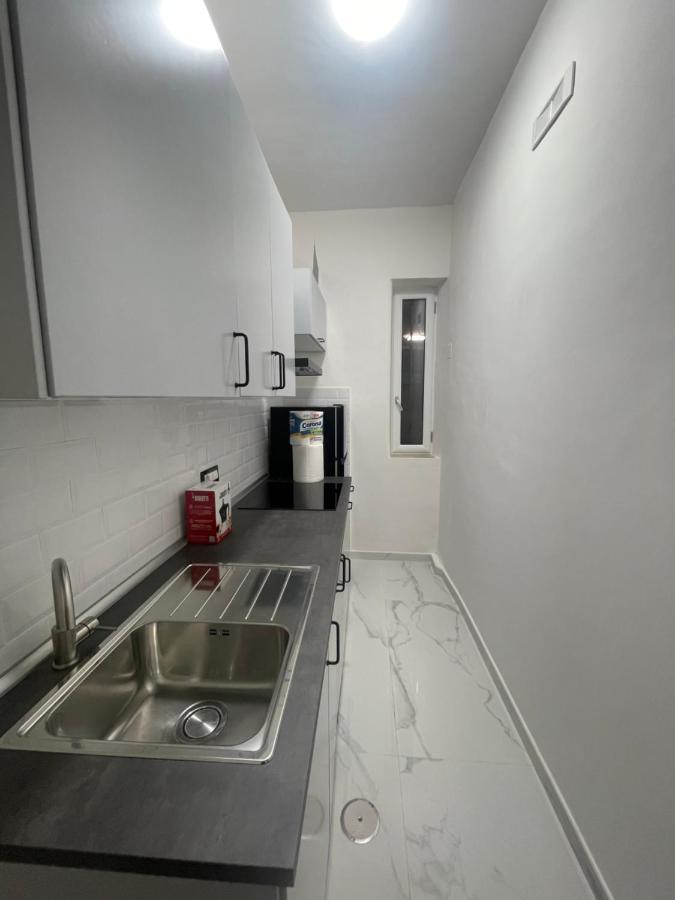 Cesi 13 Apartment Naples Exterior photo